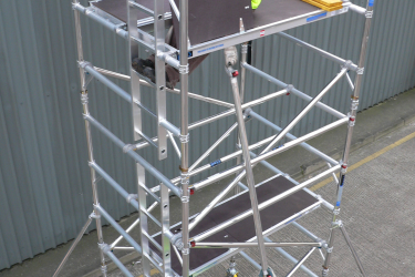 Alloy Scaffolding, Ladders & Low Level Access